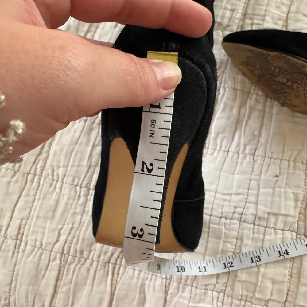 Newport News Vintage Knee High Lace Up Boots / Heels • Size: 6.5 - Picture 6 of 7